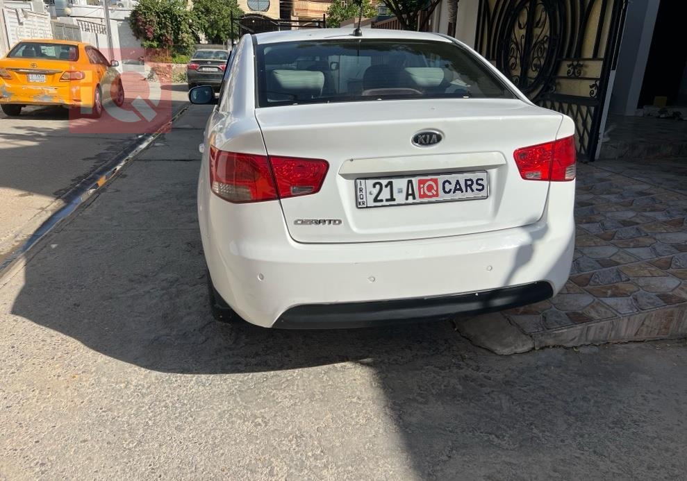 كيا سيراتو